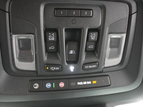 New 2026 Chevrolet Silverado 1500 High Country w/ High Country Premium Package AWD/4WD image 22