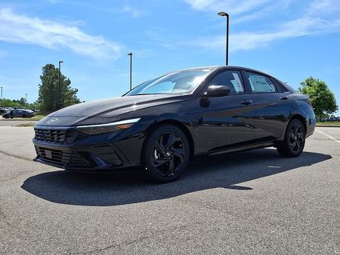 New 2026 Hyundai Elantra SEL Sport Premium FWD image 11