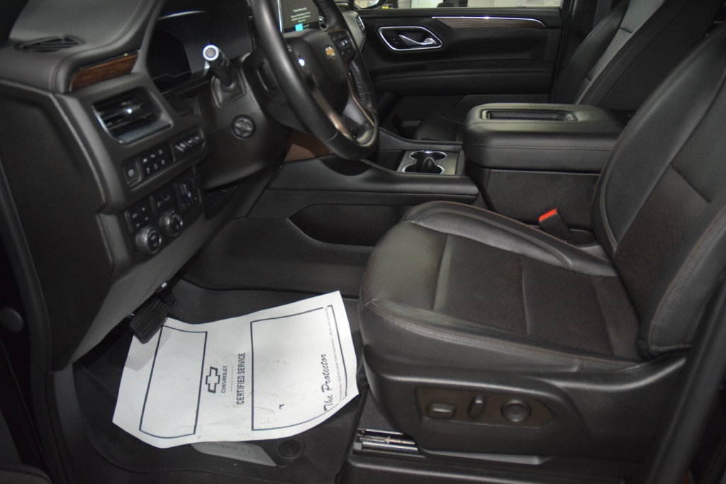Used 2023 Chevrolet Tahoe High Country AWD/4WD image 39
