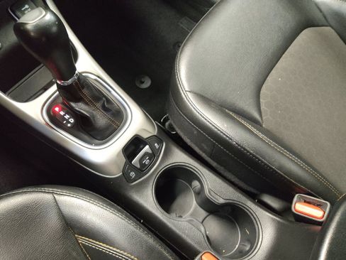 Used 2020 Jeep Compass Latitude FWD image 26
