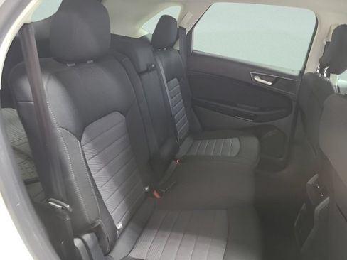 Used 2015 Ford Edge SE FWD image 14