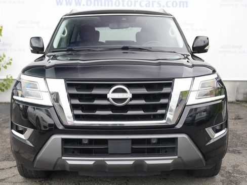 Used 2021 Nissan Armada SV w/ SV Appearance Package image 5