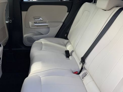 Used 2025 Mercedes-Benz GLA 250 image 25