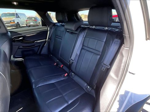 Used 2021 Land Rover Range Rover Evoque SE image 20