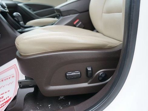 Used 2018 Hyundai Santa Fe Sport image 12