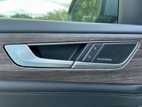 New 2026 Volkswagen Atlas SEL Premium R-Line image 18