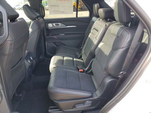 New 2026 Ford Explorer ST image 34
