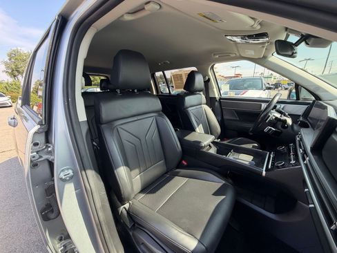 Used 2025 Hyundai Santa Fe SEL image 38