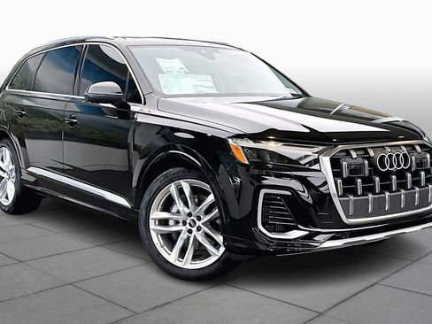 Used 2025 Audi Q7 Premium Plus image 3