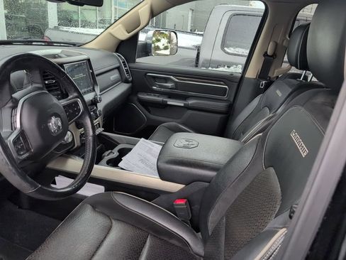 Used 2019 RAM 1500 Laramie image 7