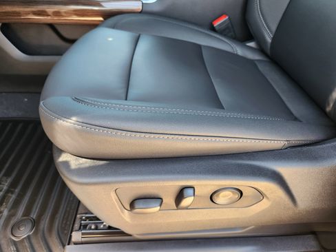 New 2026 Chevrolet Silverado 1500 RST w/ Texas Edition Plus image 19