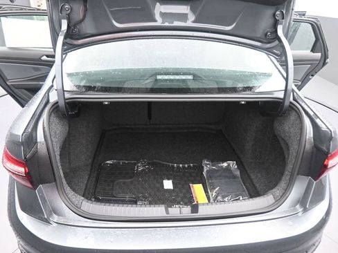 New 2026 Volkswagen Jetta SE image 40