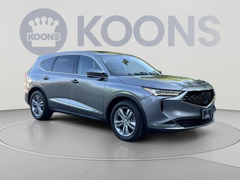 Used 2023 Acura MDX SH-AWD image 2