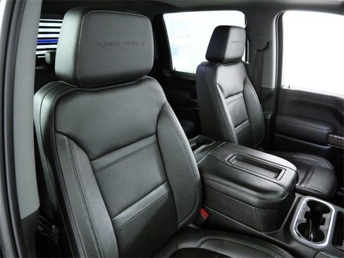 Used 2021 GMC Sierra 3500 Denali w/ Denali Ultimate Package image 14