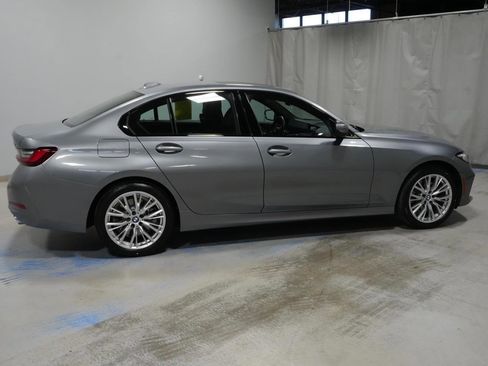 Used 2023 BMW 330i xDrive Sedan w/ Premium Package image 12