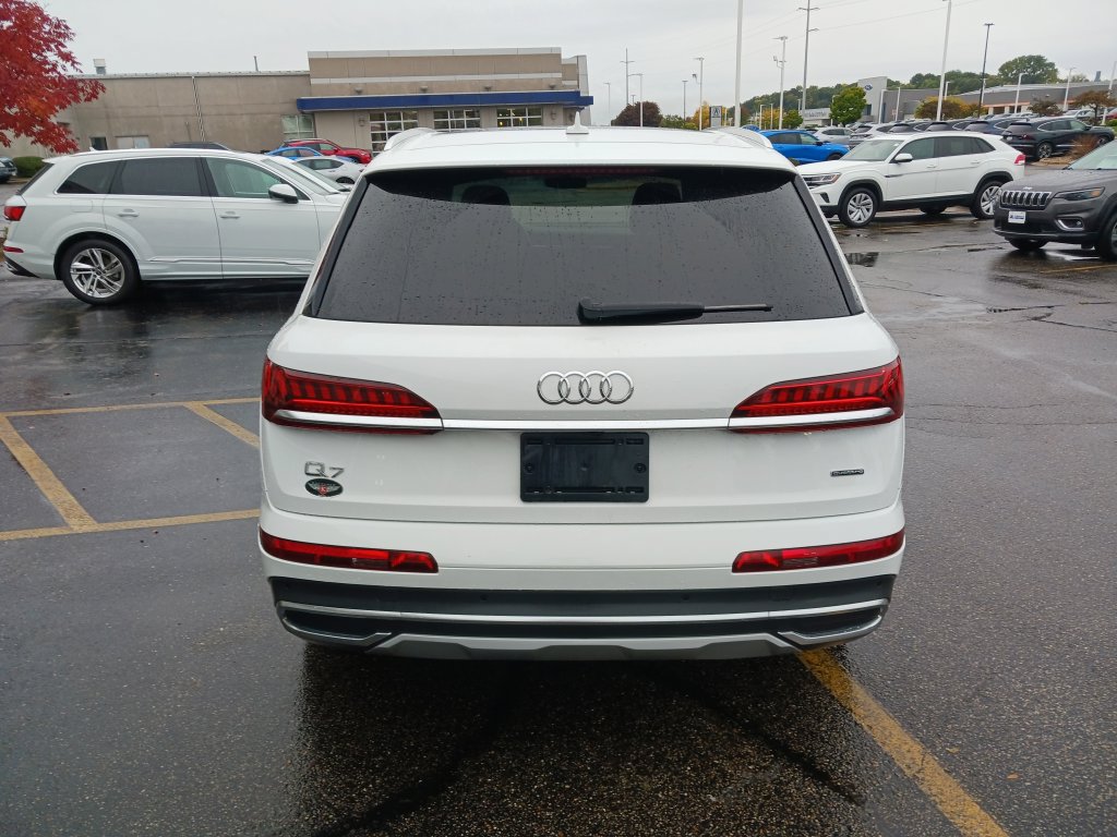 Used 2022 Audi Q7 3.0T Premium Plus AWD/4WD image 4