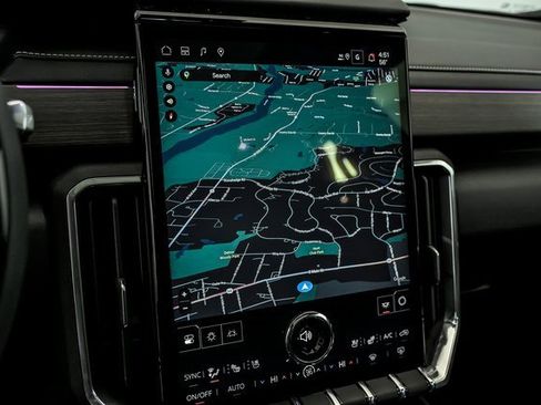 New 2026 GMC Acadia Denali w/ Super Cruise Package image 15