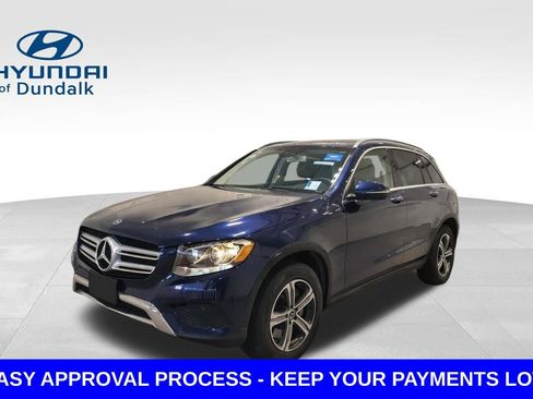 Used 2018 Mercedes-Benz GLC 300 4MATIC w/ Premium Package image 1