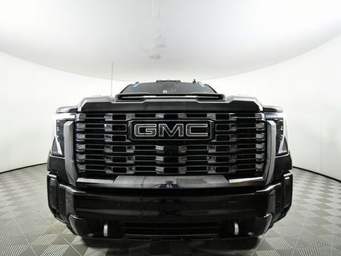 Used 2024 GMC Sierra 3500 Denali Ultimate image 7