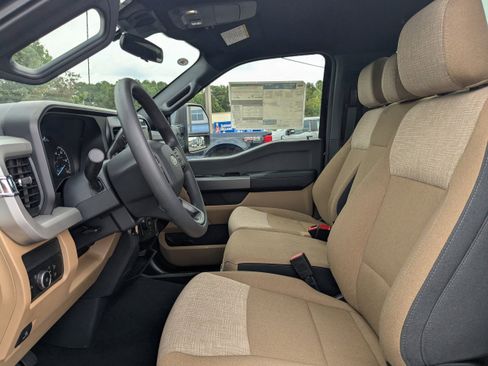 New 2025 Ford F250 XLT w/ 360-Degree Camera Package AWD/4WD image 4