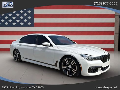 Used 2017 BMW 740i RWD image 2