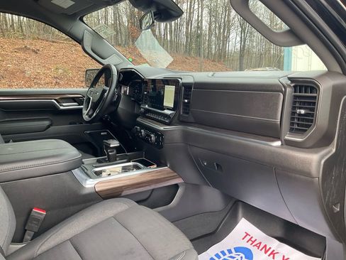 Used 2024 Chevrolet Silverado 1500 RST w/ Convenience Package II image 11