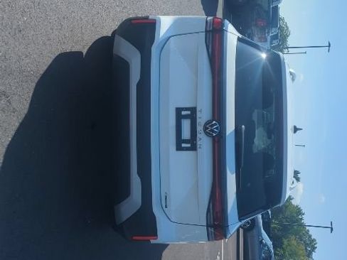 Used 2026 Volkswagen Tiguan S AWD/4WD image 7