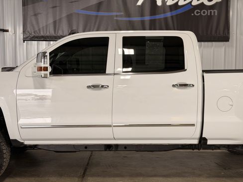 Used 2017 Chevrolet Silverado 2500 LTZ w/ Duramax Plus Package AWD/4WD image 33