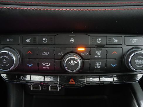 Used 2023 Dodge Durango GT AWD/4WD image 20