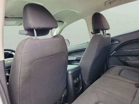 Used 2022 Chevrolet Colorado LT w/ Redline Special Edition image 8