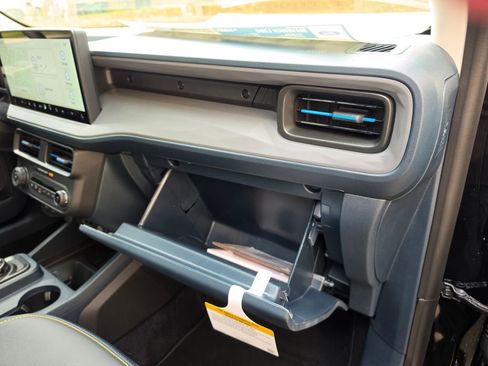 New 2026 Ford Maverick Lobo AWD/4WD image 44