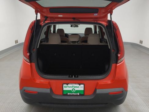 Used 2022 Kia Soul LX image 29