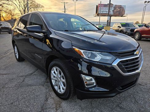 Used 2021 Chevrolet Equinox LT image 3