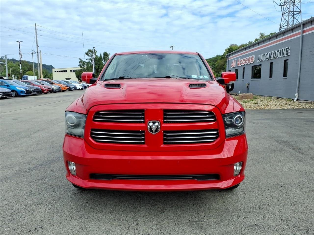 Used 2015 RAM 1500 Sport w/ Convenience Group AWD/4WD image 3