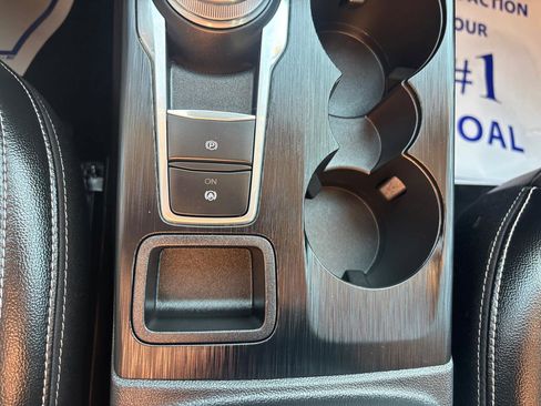 Used 2024 Ford Escape Platinum w/ Premium Technology Package image 26