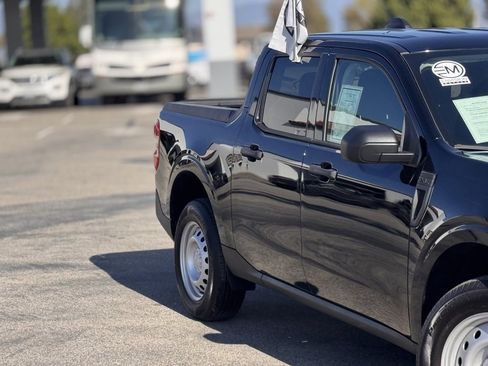 Used 2025 Ford Maverick XL w/ 4K Tow Package image 5