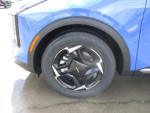 New 2026 Kia Sportage EX w/ EX Panorama Roof Package image 9