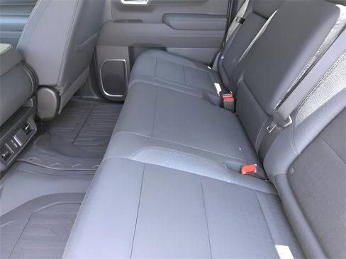 New 2026 GMC Sierra 1500 Elevation image 19