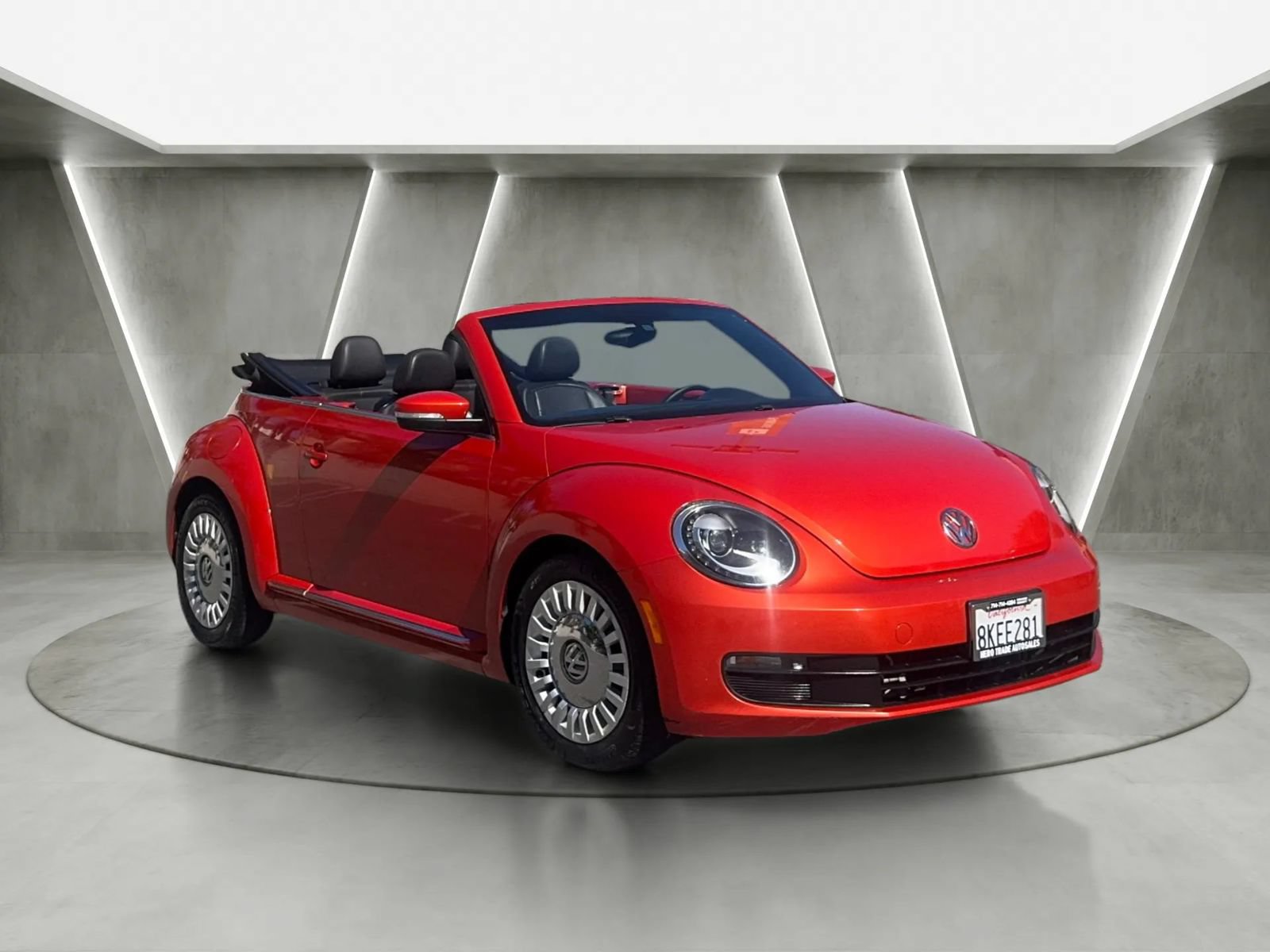 Used 2016 Volkswagen Beetle 1.8T SEL FWD image 1
