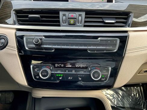 Used 2021 BMW X1 xDrive28i w/ Premium Package image 15