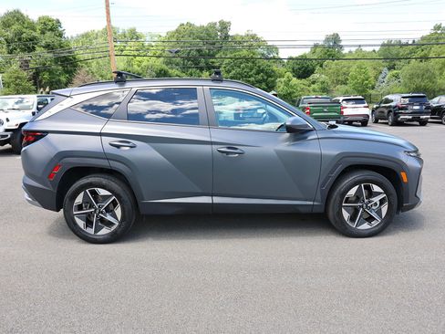 Used 2025 Hyundai Tucson SEL AWD/4WD image 8