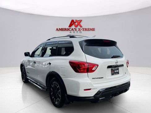 Used 2020 Nissan Pathfinder SL image 3