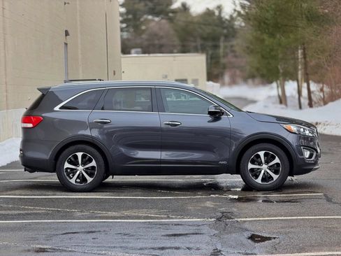 Used 2016 Kia Sorento EX w/ EX Premium Package AWD/4WD image 7