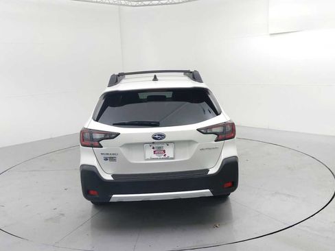 Used 2024 Subaru Outback Limited image 9