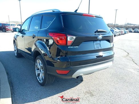 Used 2019 Ford Escape Titanium image 13