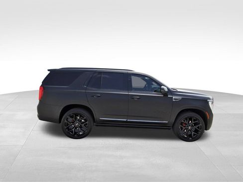 Used 2025 GMC Yukon Denali Ultimate AWD/4WD image 5