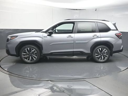 New 2026 Subaru Forester Touring AWD/4WD image 5