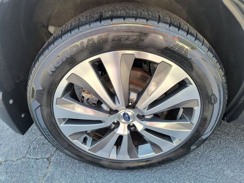 Used 2020 Subaru Ascent Limited w/ Technology Package AWD/4WD image 11