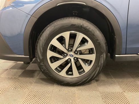 Used 2022 Subaru Outback Premium image 8