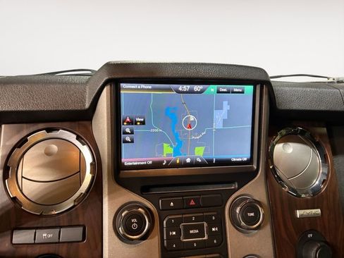 Used 2016 Ford F250 Lariat w/ Lariat Ultimate Package image 23